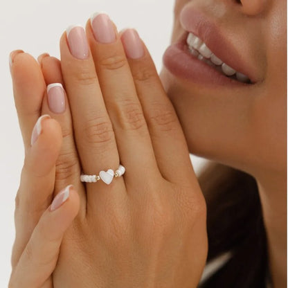 Shell Bead Love Heart-shaped Ring