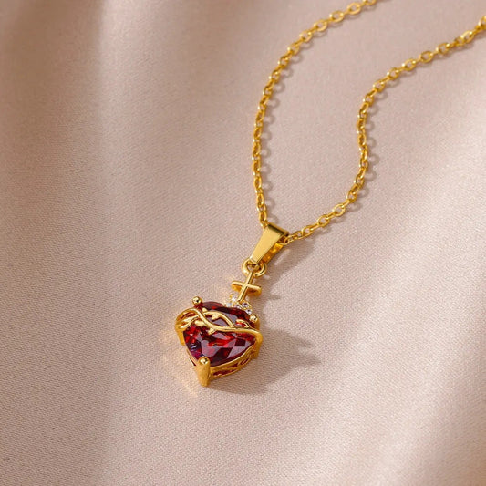 New Heart-shaped Cross Zircon Necklace