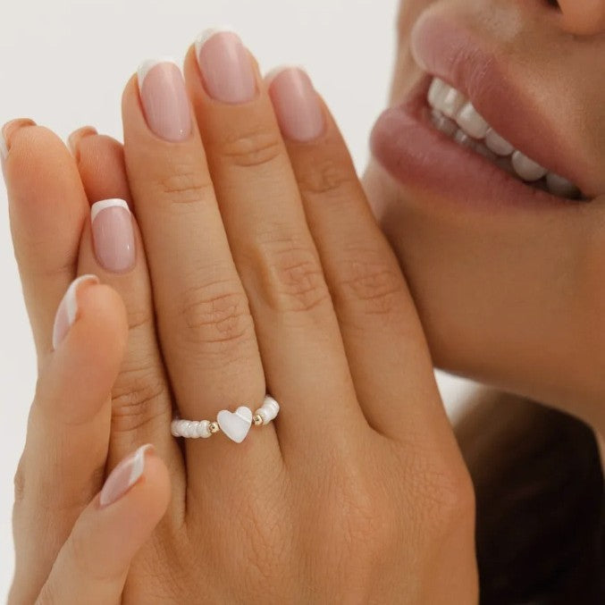 Shell Bead Love Heart-shaped Ring