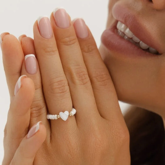 Shell Bead Love Heart-shaped Ring